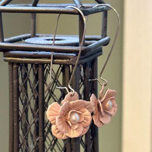 Dainty peach flower drop earring.